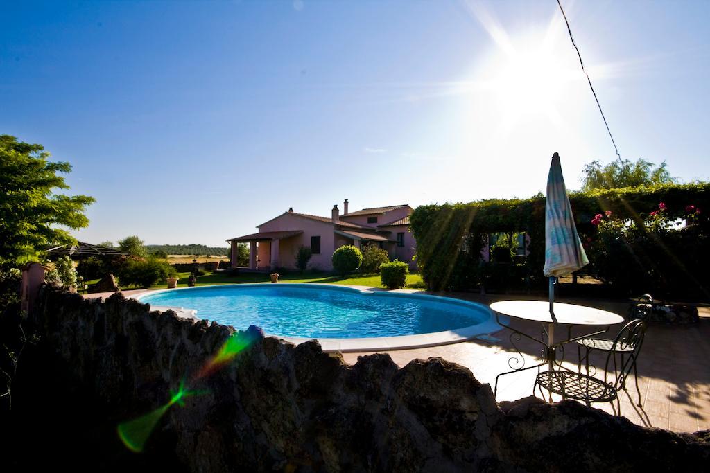 Agriturismo Il Grillo Parlante ピティリアーノ エクステリア 写真